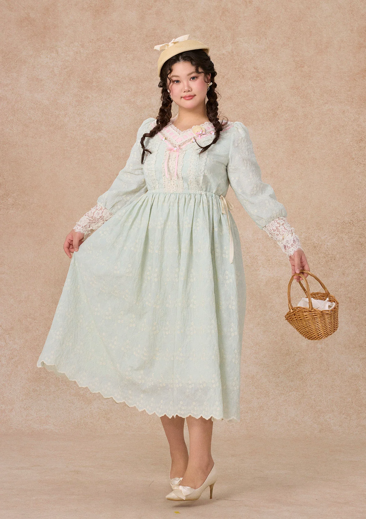 Curve&Plus Outing Straw Hat Dress - Image 3