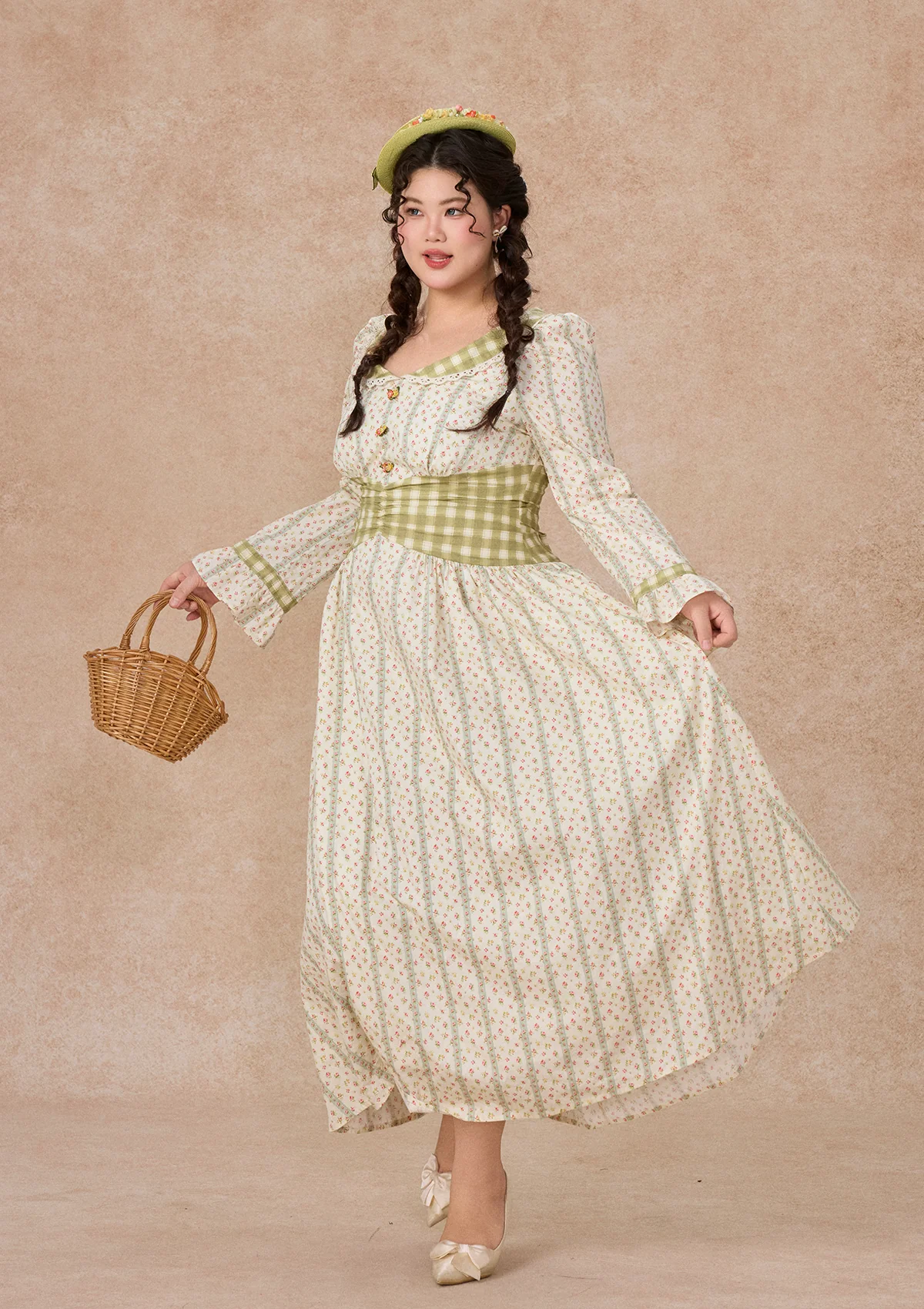 Curve & Plus Windsor Gardens Dress - Image 2