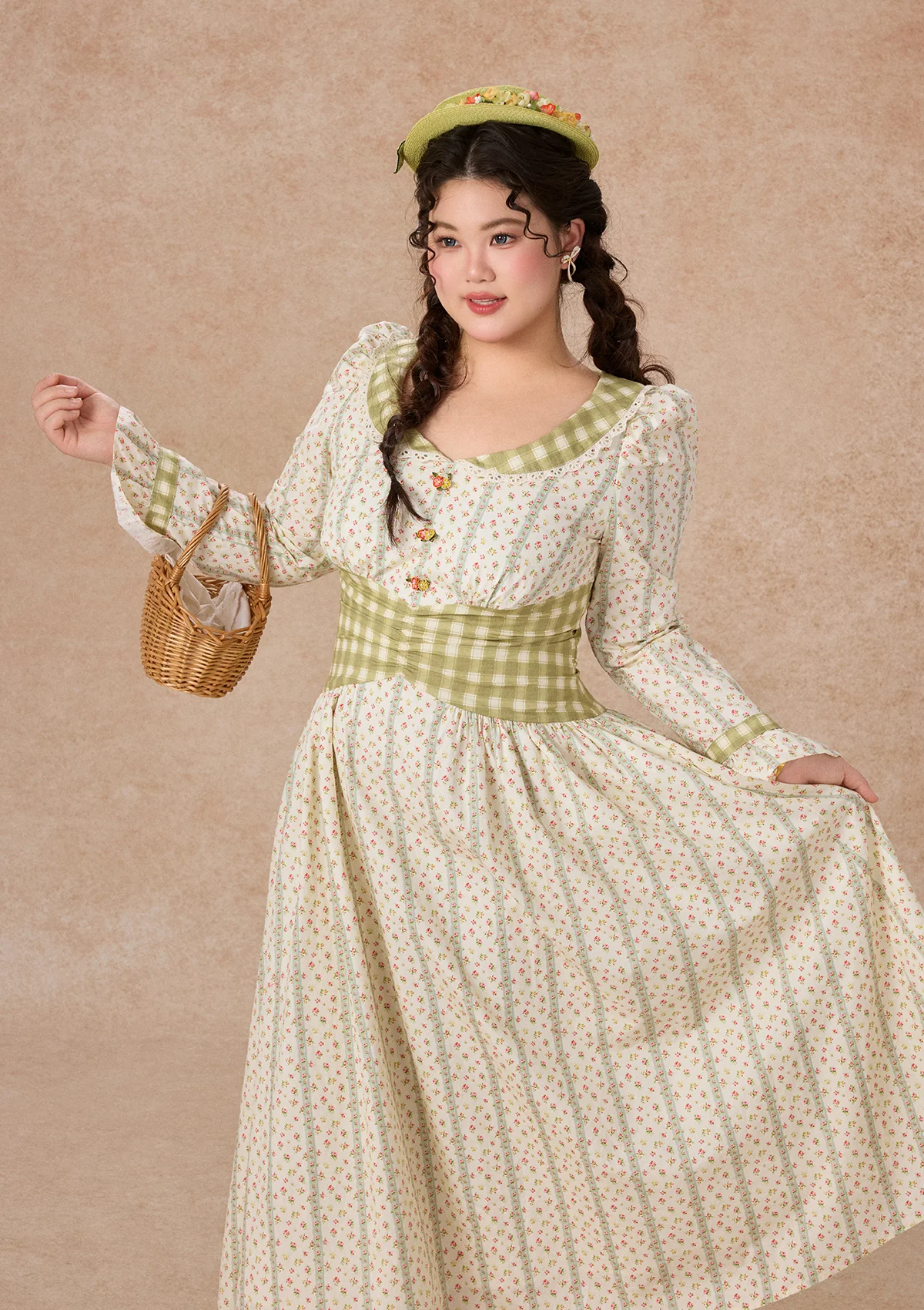 Curve & Plus Windsor Gardens Dress - Image 3