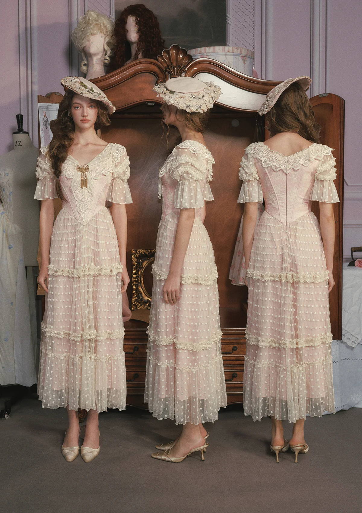 Gilded Invitation Dress(Pink) - Image 4