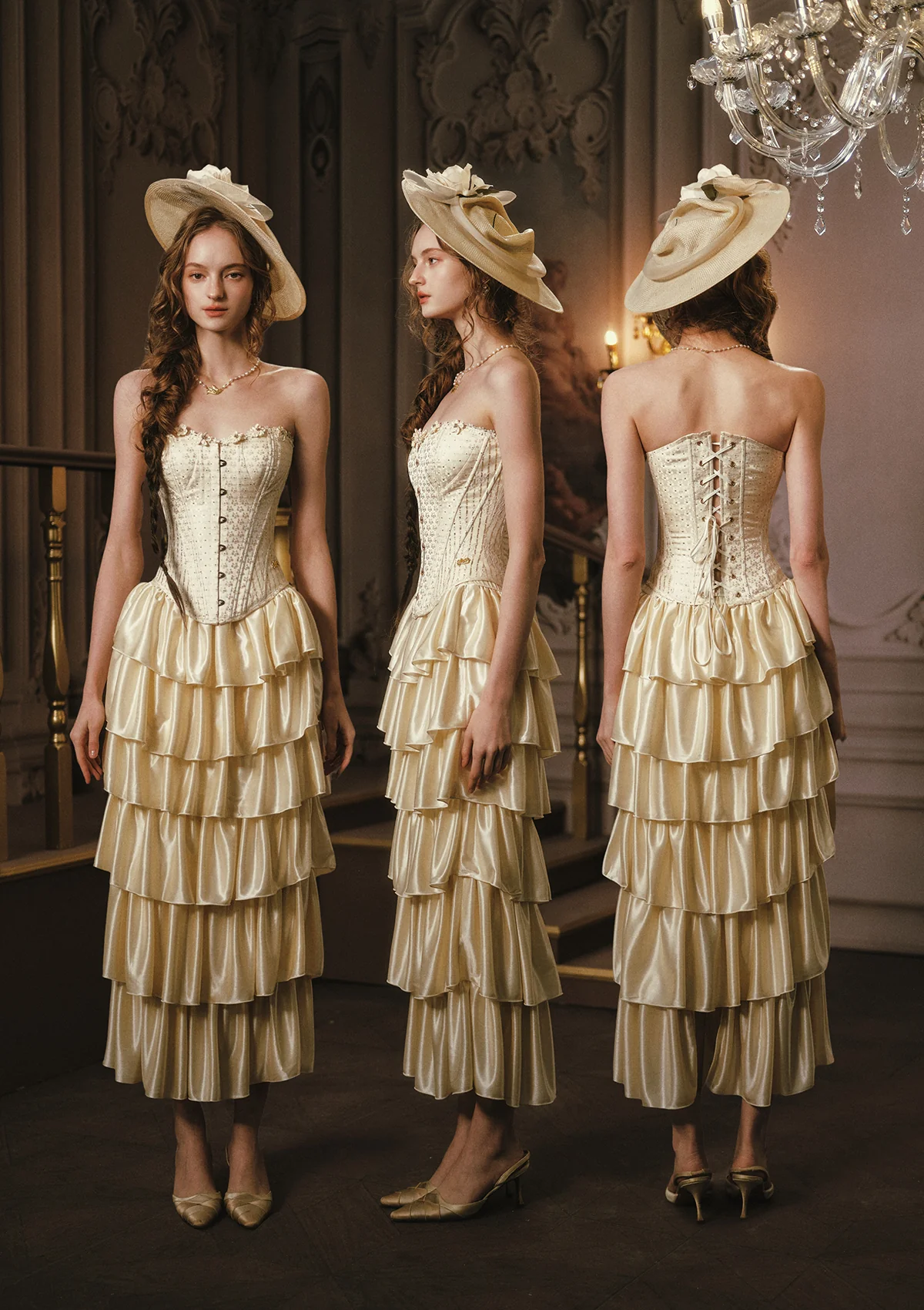 Gilded Moment Corset - Image 3