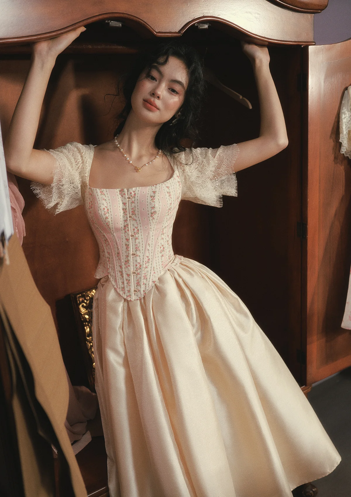 Honey Symphony Corset - Image 6