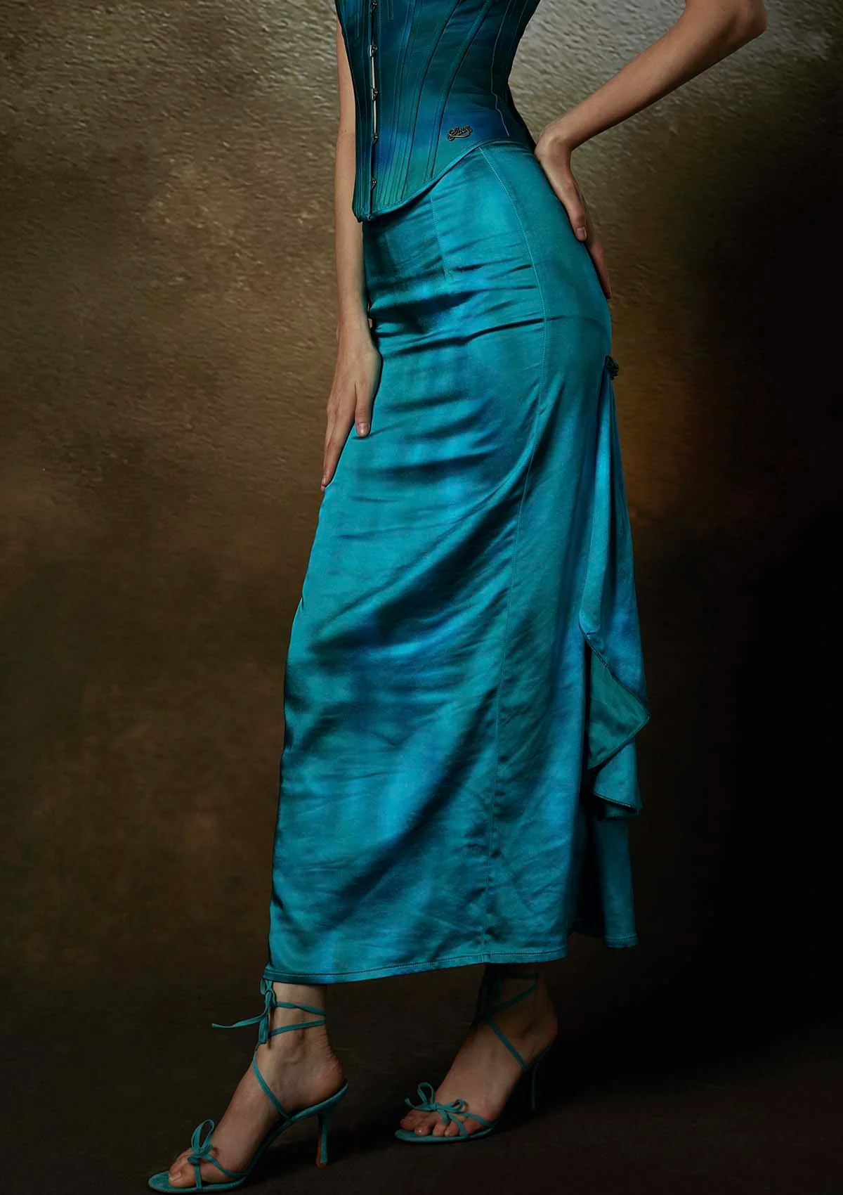 The Eve of St Agnes Skirt - Image 4
