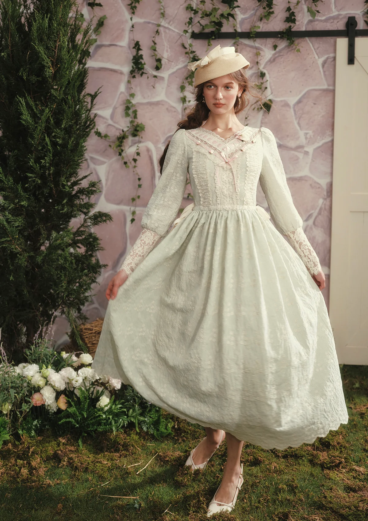 Outing Straw Hat Dress - Image 3