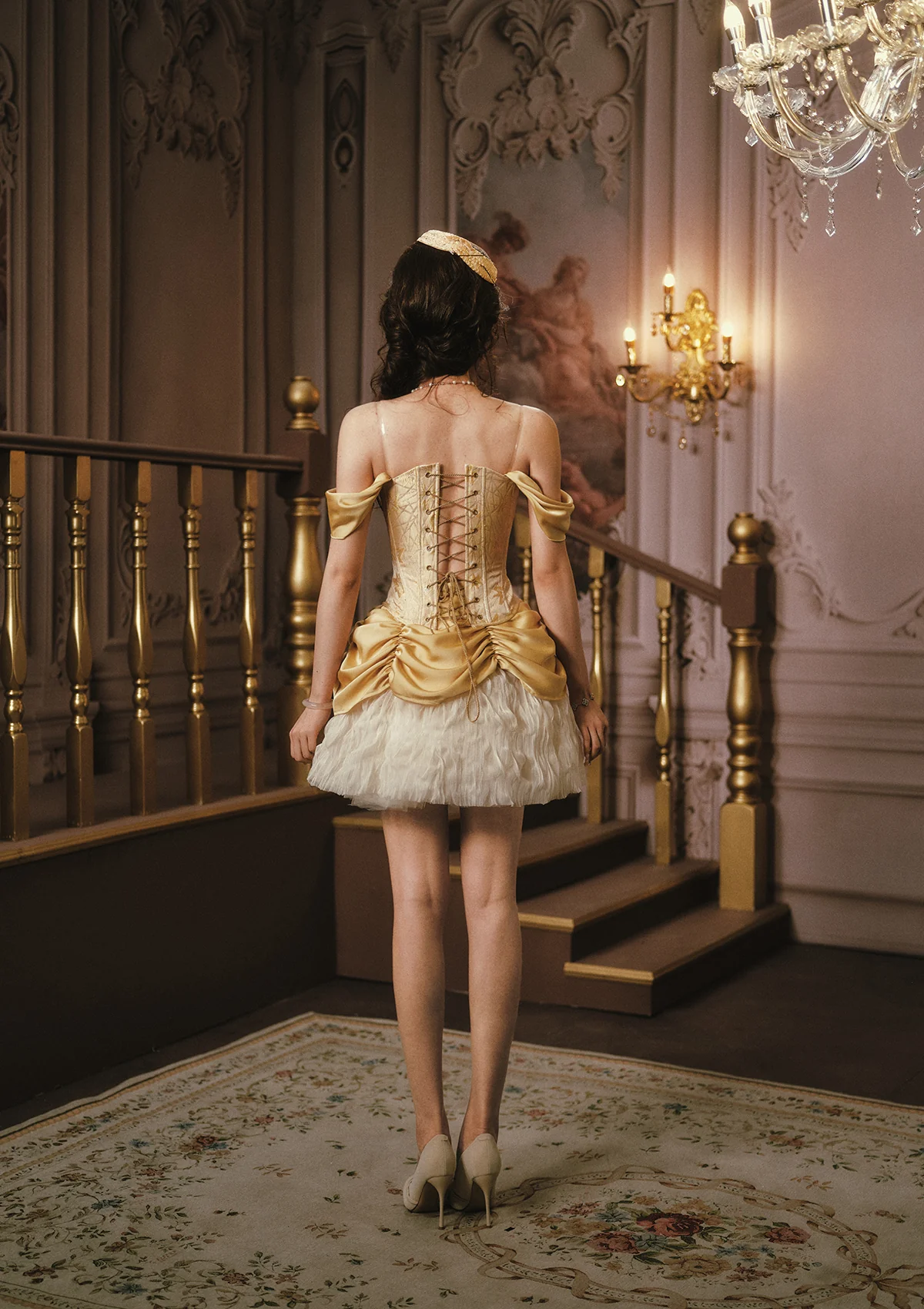 Princess Thu Huong Corset - Image 8