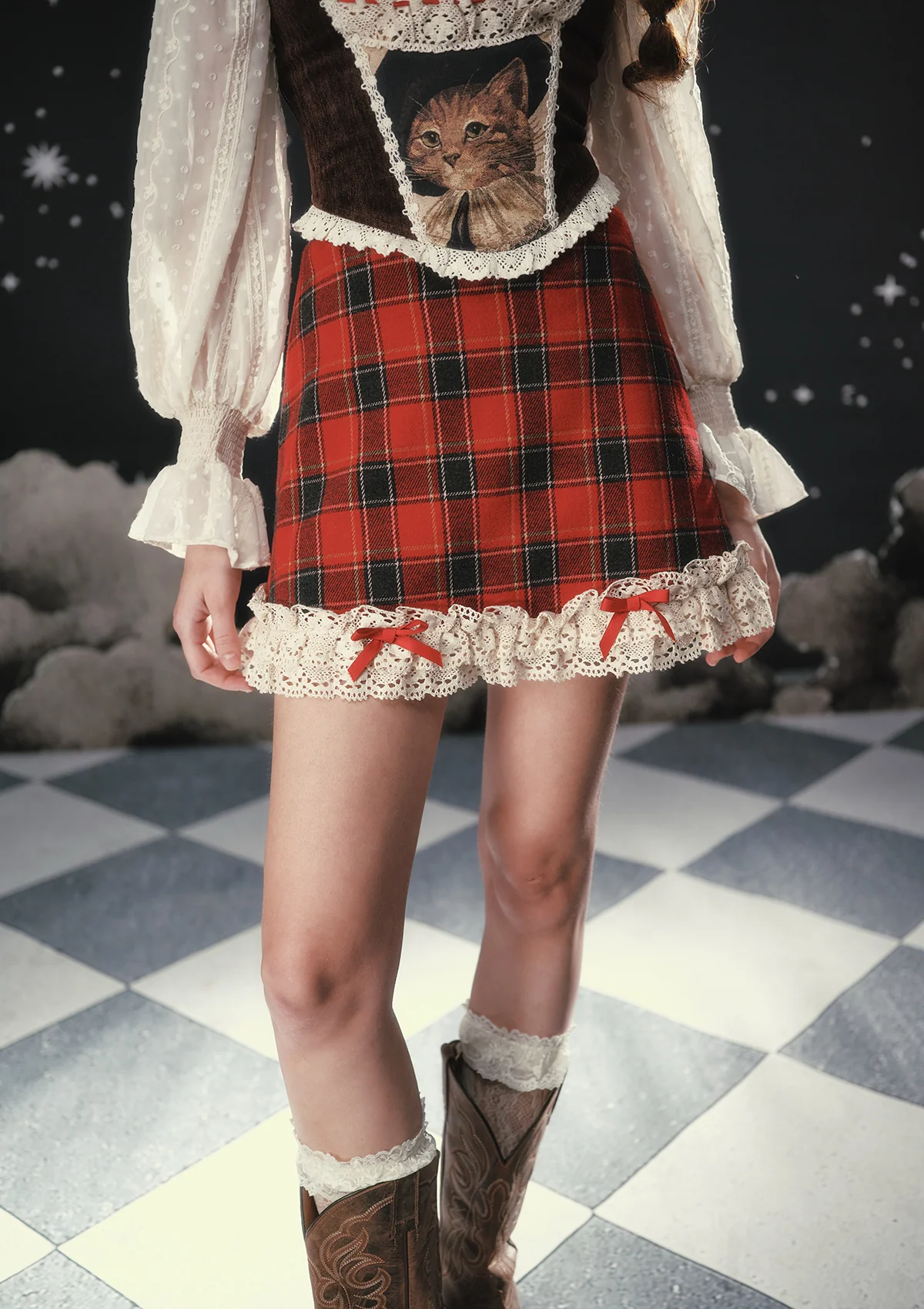 Puppet Cat Noel Skirt - Image 5