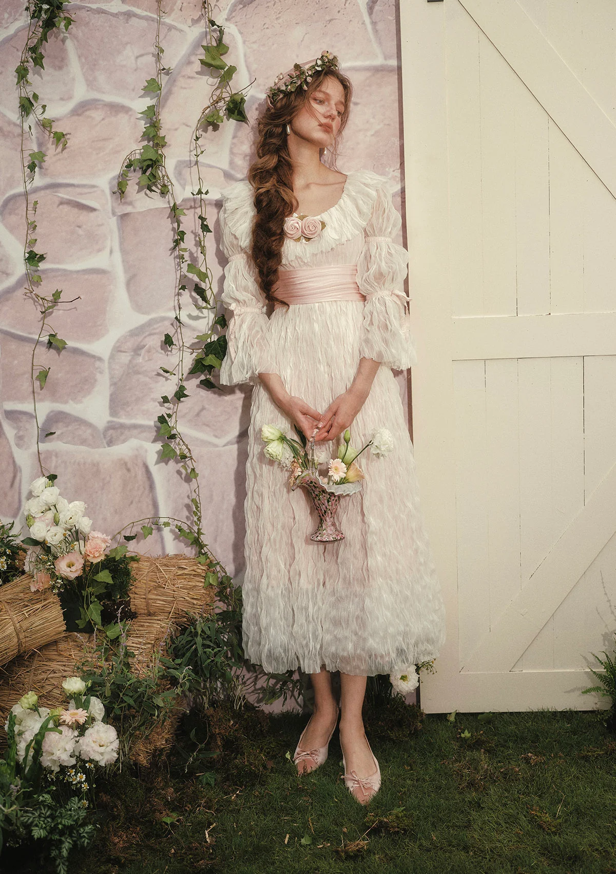Queen's Petticoat Dress - Image 9