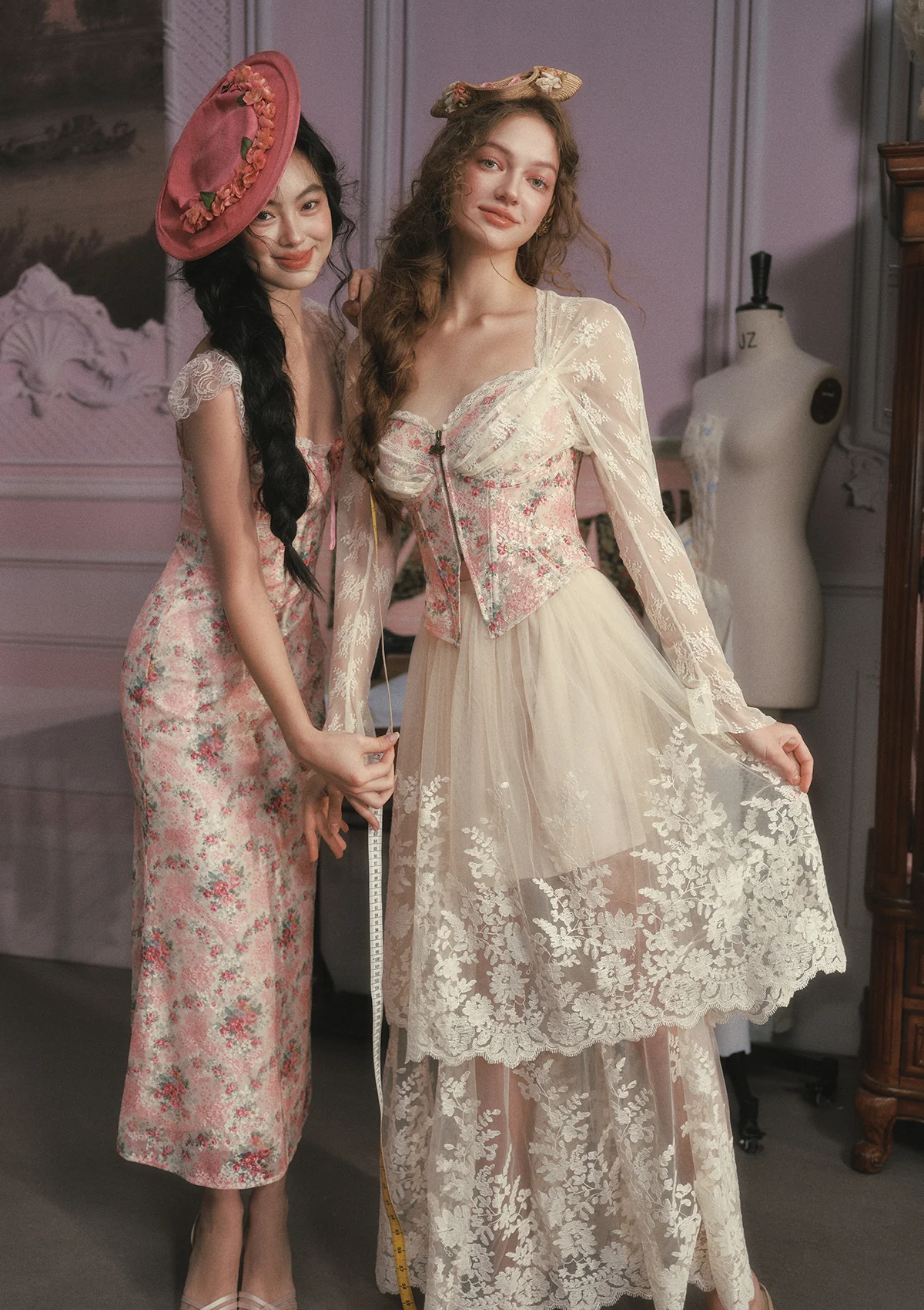 Rose Time Magic Corset - Image 5