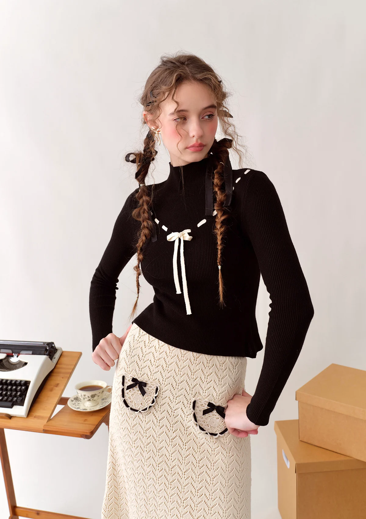 Strawberry Post Office Knit Bottom Shirt - Image 9